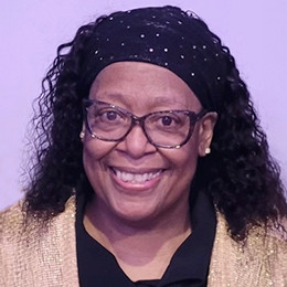 Roslyn Walker